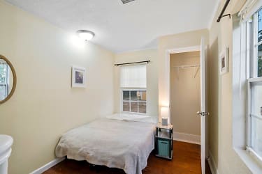 Room For Rent - Baytown, TX
