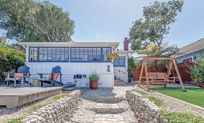 519 Hillcrest Ave - Pacific Grove, CA