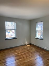 511 Cathedral St unit 513Cath-2B - Baltimore, MD