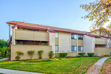 Muir Park Condos Apartments - Martinez, CA
