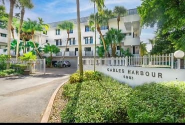 6901 Edgewater Dr #317 - Coral Gables, FL