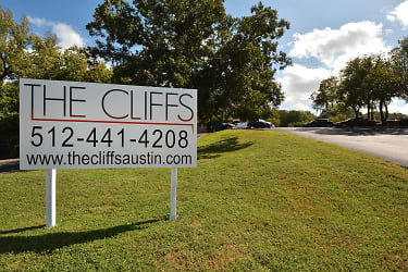 The Cliffs Apartments - Austin, TX
