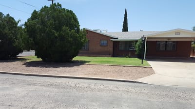 1801 N Forgeus Ave - Tucson, AZ