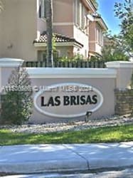 261 Las Brisas Cir unit 261 - Weston, FL