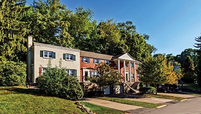 Rossview Heights Townhomes Apartments - Pittsburgh, PA