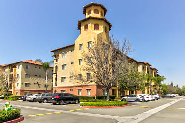 GrandMarc At University Village: Off-Campus Student Housing Apartments - Riverside, CA
