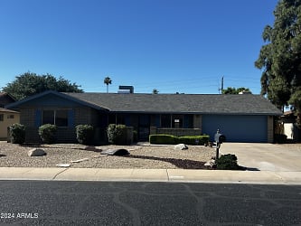 2933 W Northview Ave - Phoenix, AZ
