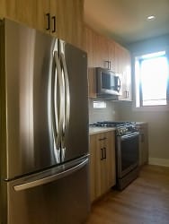2541 N Campbell Ave unit 3 - Chicago, IL
