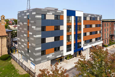 XLVII West Elm Apartments - Brockton, MA