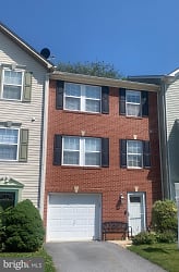 63 Quince Tree Dr Apartments - Martinsburg, WV