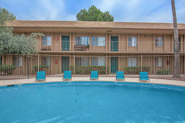 Country Club Terrace Apartments - Tucson, AZ