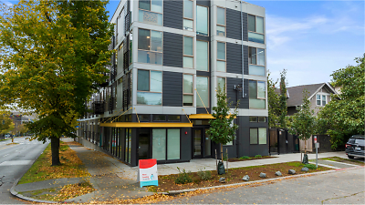 Karsti Apartments - Seattle, WA