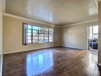 4068 9th Ave unit 1 - Los Angeles, CA