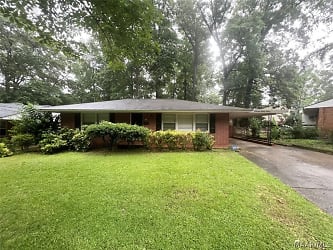 319 Forest Hills Dr - Montgomery, AL