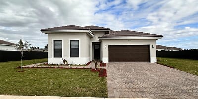 SW 192nd Ct - Miami Dade County, FL