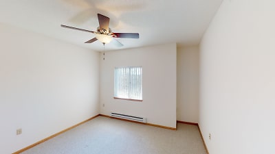 2892 Mickelson Pkwy unit 209 - Fitchburg, WI
