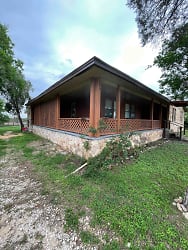 627 Wild Coyote Trail - Marion, TX
