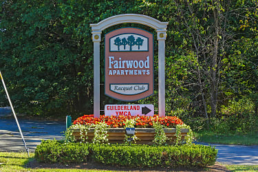 Fairwood Apartments - Guilderland, NY