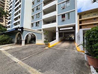 430 Kaiolu St #807 - Honolulu, HI