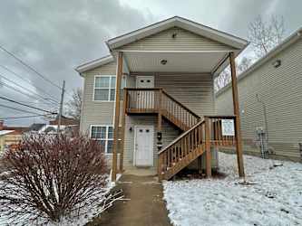 565 Sherman St - Akron, OH