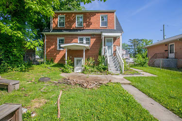 6305 Foster St - District Heights, MD