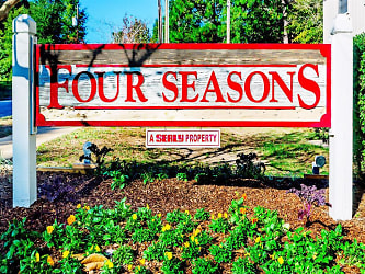 Four Seasons Apartments - Mobile, AL