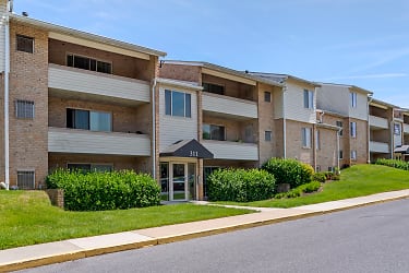 The Apartments At Saddle Brooke - Cockeysville, MD