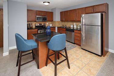 Reserve Square Apartments - Cleveland, OH