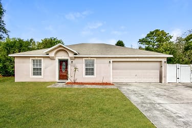8225 County Line Rd - Spring Hill, FL