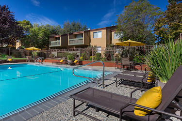 215 Richmond Dr unit Drive215CMillbrae - undefined, undefined