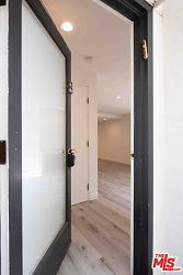 9041 Keith Ave #8 - West Hollywood, CA