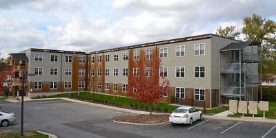 Creekside Apartments - Blacksburg, VA