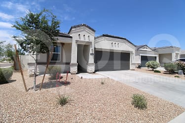 5330 West Alta Mesa Avenue - Phoenix, AZ