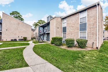 Glen Cove Apartments - Houston, TX