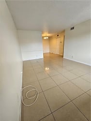 3246 NW 104th Ave unit 3246 - Coral Springs, FL
