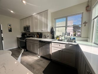 1211 Oliver Ave unit 5 - San Diego, CA