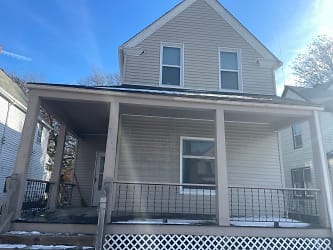 3155 W 84th St unit Down - Cleveland, OH