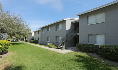 Sarasota South Apartments - Bradenton, FL