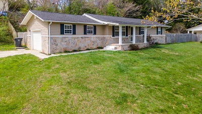 2309 Nuthatcher Rd - Knoxville, TN