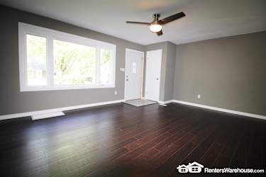 7208 SW 16th St - Des Moines, IA