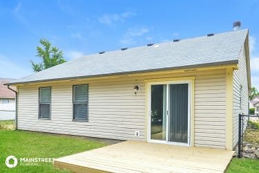 3744 Oslo Pl - Indianapolis, IN