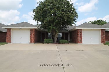 919 Rosewood Dr - Harker Heights, TX