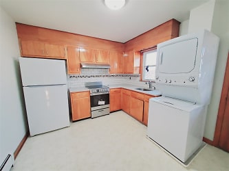 51 Caldwell Ave unit 2L - Stamford, CT