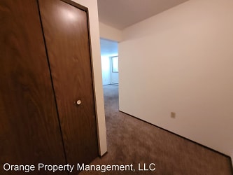 Great Location Right Off Of 13th Ave In Fargo, ND Apartments - Fargo, ND