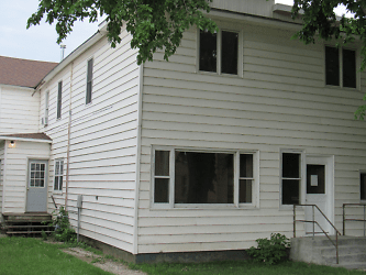 217 Central Ave S unit 2 - Valley City, ND