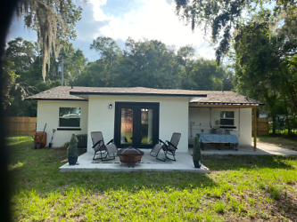 306 S Old Wire Rd - Wildwood, FL