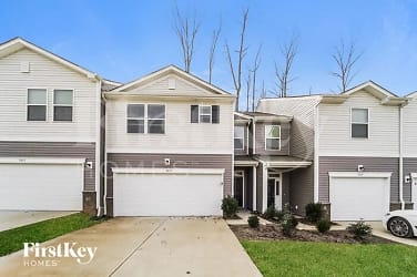 9417 Village View Ct NW - Concord, NC