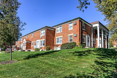 High Pointe Apartments - Allentown, PA