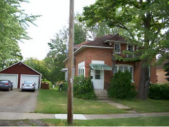 924 5th Ave - Stevens Point, WI