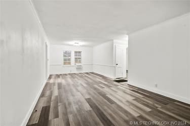 2503 E 8th St - undefined, undefined
